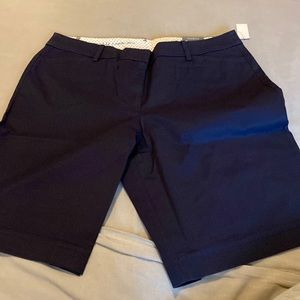 Talbots brand Bermuda shorts in Navy color size 12 for Lady.